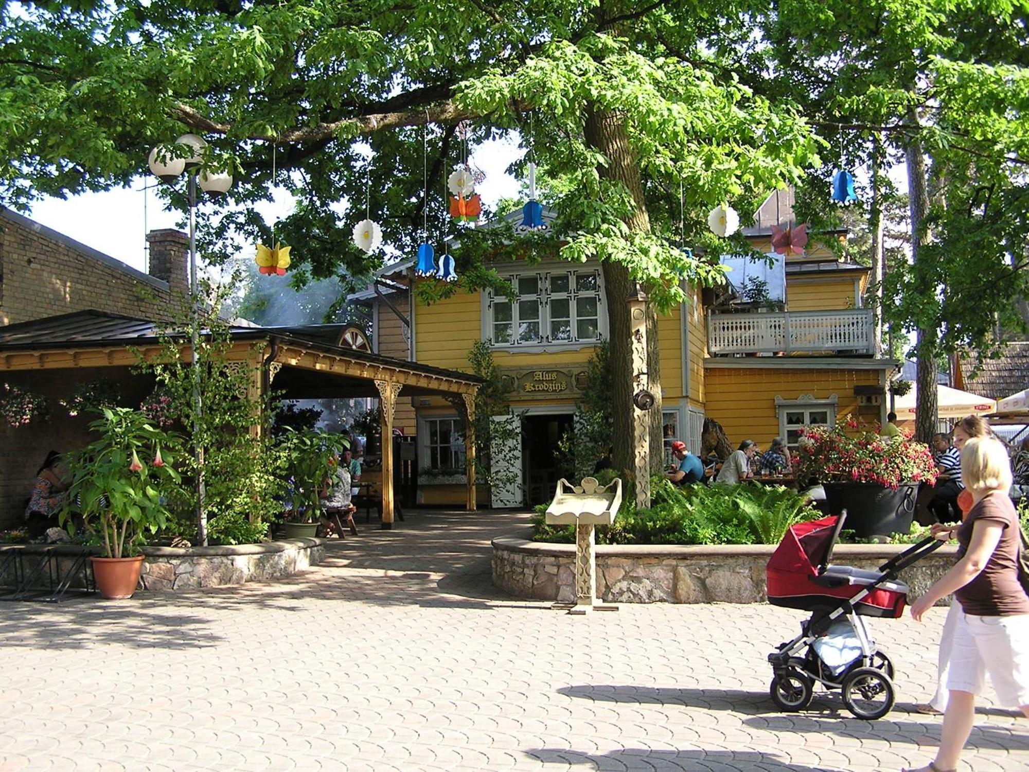Majoru Promenade Hotel Jurmala Luaran gambar